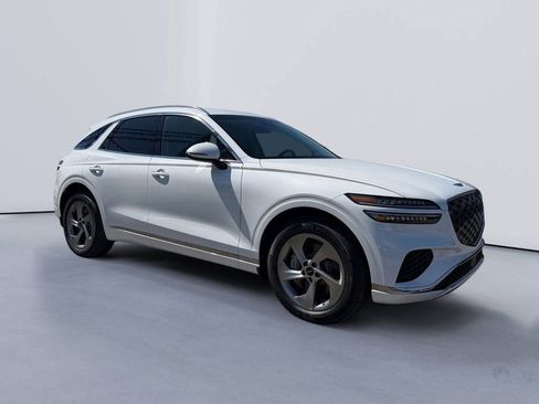 New 2026 Genesis GV70 2.5T image 1