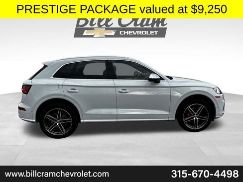 Used 2020 Audi SQ5 Prestige w/ Prestige Package image 3
