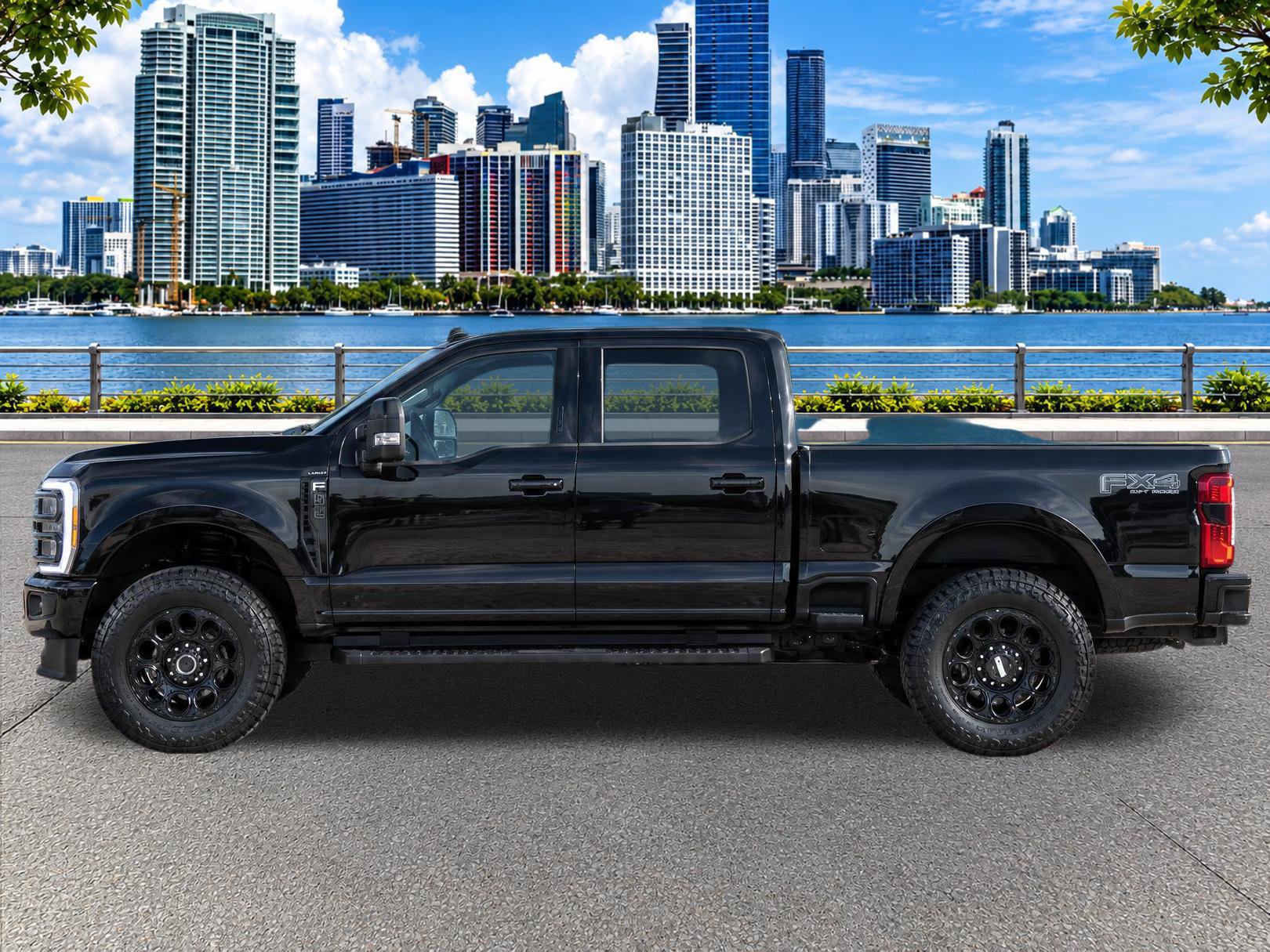 Used 2024 Ford F250 Lariat w/ Black Appearance Package AWD/4WD image 7