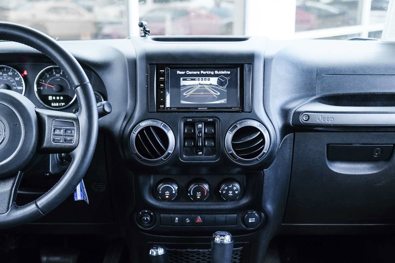 Used 2018 Jeep Wrangler Unlimited Sport S AWD/4WD image 26