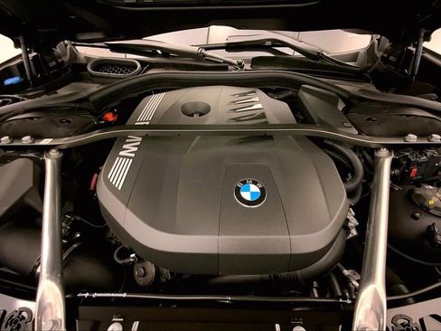 New 2026 BMW 740i xDrive w/ Executive Package image 8