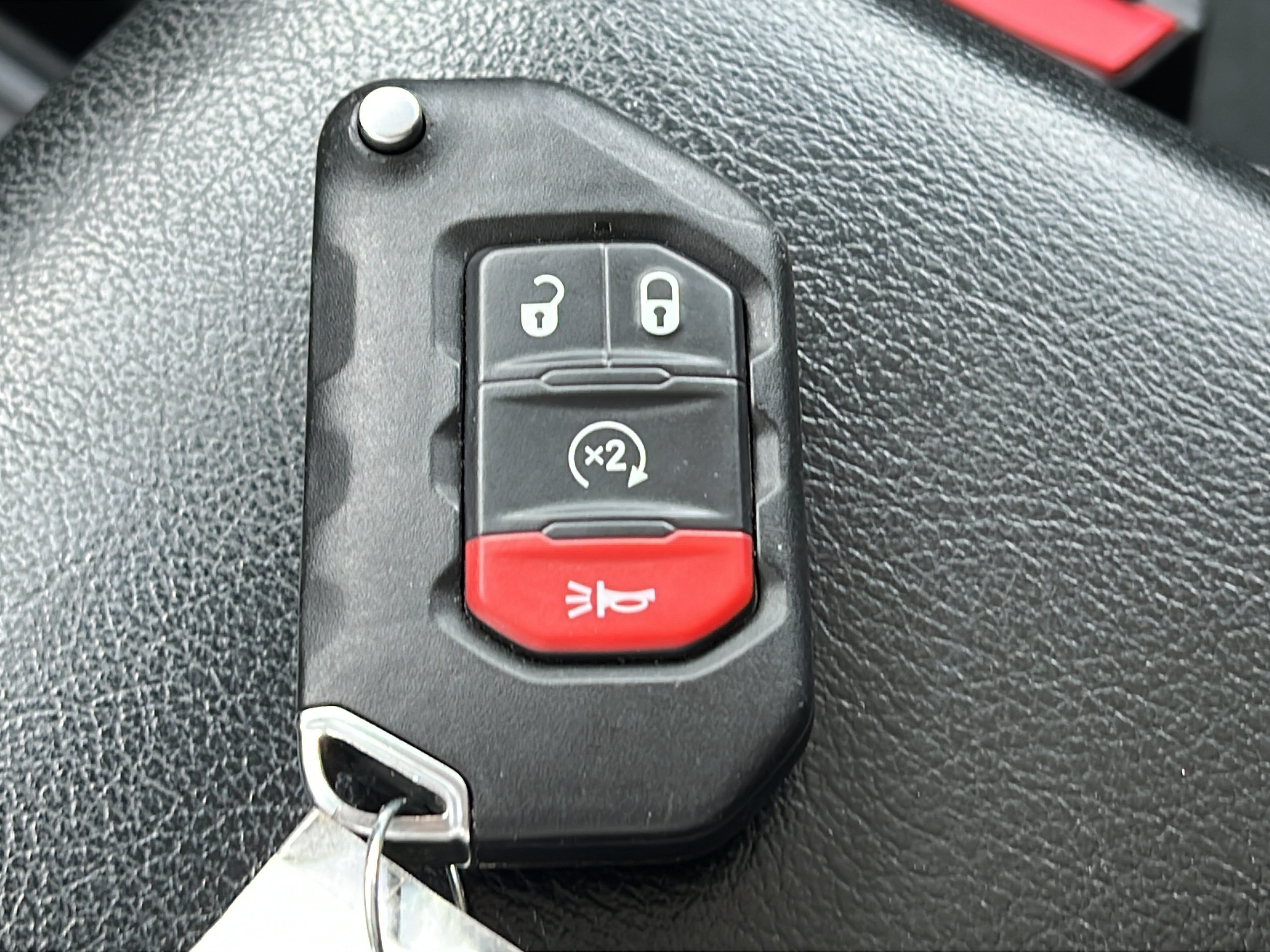 Used 2022 Jeep Gladiator Rubicon w/ Cold Weather Group AWD/4WD image 24