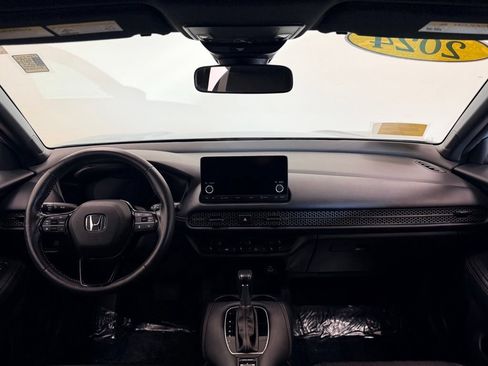Used 2024 Honda HR-V Sport image 14