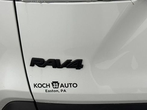 Certified 2025 Toyota RAV4 XLE Premium w/ Weather Package AWD/4WD image 18