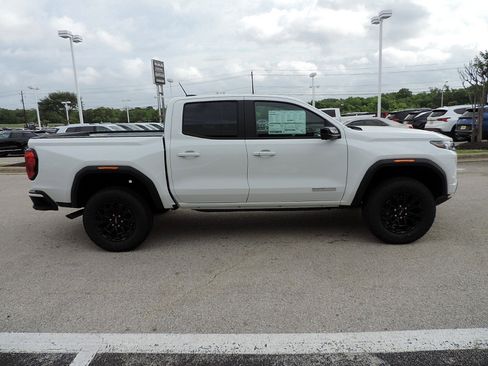 New 2026 GMC Canyon Elevation w/ Convenience Package RWD image 4