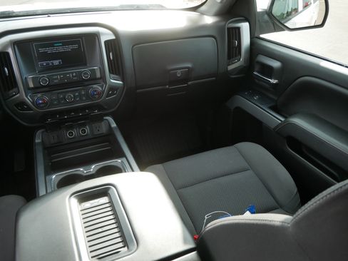 Used 2018 Chevrolet Silverado 1500 LT w/ All Star Edition image 11