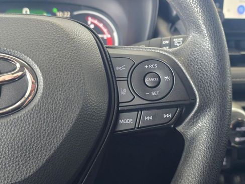 Certified 2025 Toyota RAV4 XLE AWD/4WD image 24