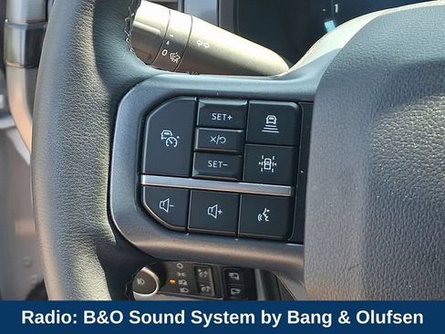 Used 2025 Ford F150 Lariat AWD/4WD image 7