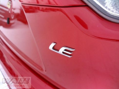 Used 2020 Toyota Corolla LE image 8