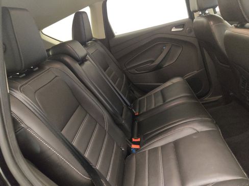 Used 2017 Ford Escape SE w/ SE Leather Comfort Package AWD/4WD image 19