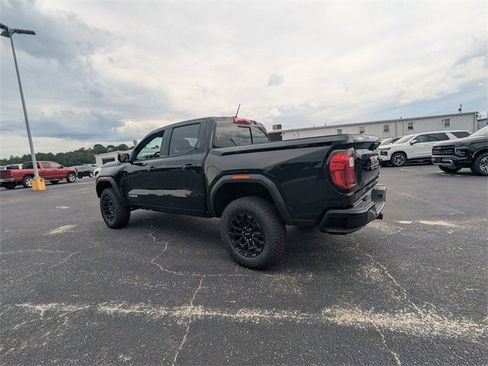 New 2026 GMC Canyon Elevation w/ Convenience Package image 6