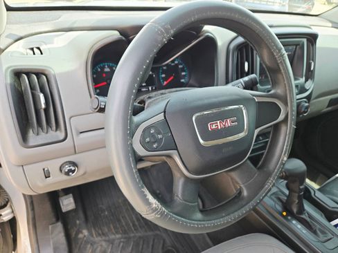 Used 2020 GMC Canyon 2WD Crew Cab w/ Convenience Package image 9