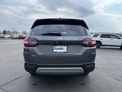 Certified 2025 Honda Pilot EX-L image 6