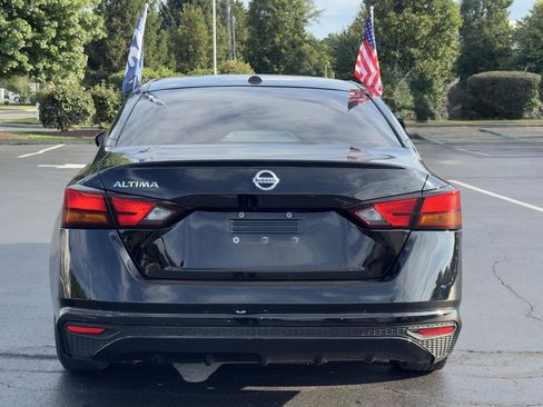 Used 2020 Nissan Altima 2.5 S FWD image 5