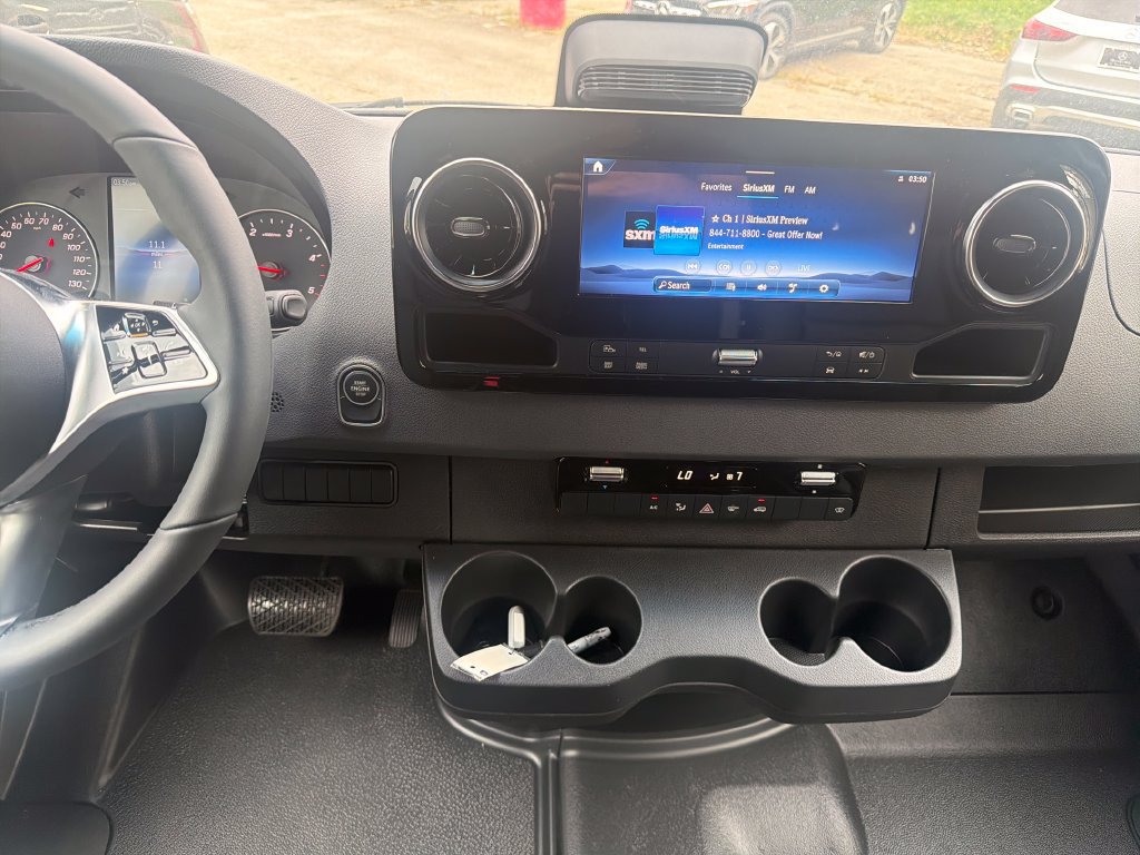 New 2026 Mercedes-Benz Sprinter 2500 image 17