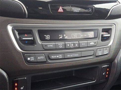 Used 2022 Honda Passport TrailSport image 16