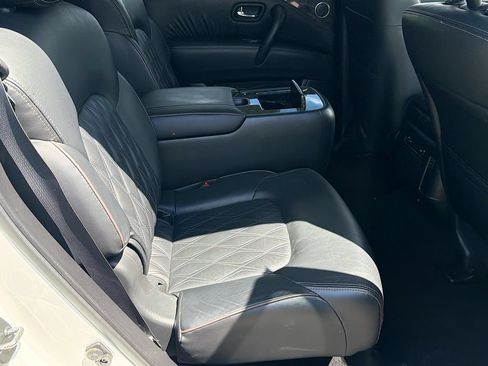 Used 2022 Nissan Armada Platinum w/ Captain's Chairs Package RWD image 30
