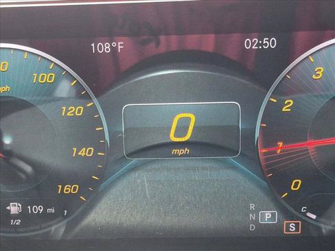 Used 2022 Mercedes-Benz GLB 250 image 5