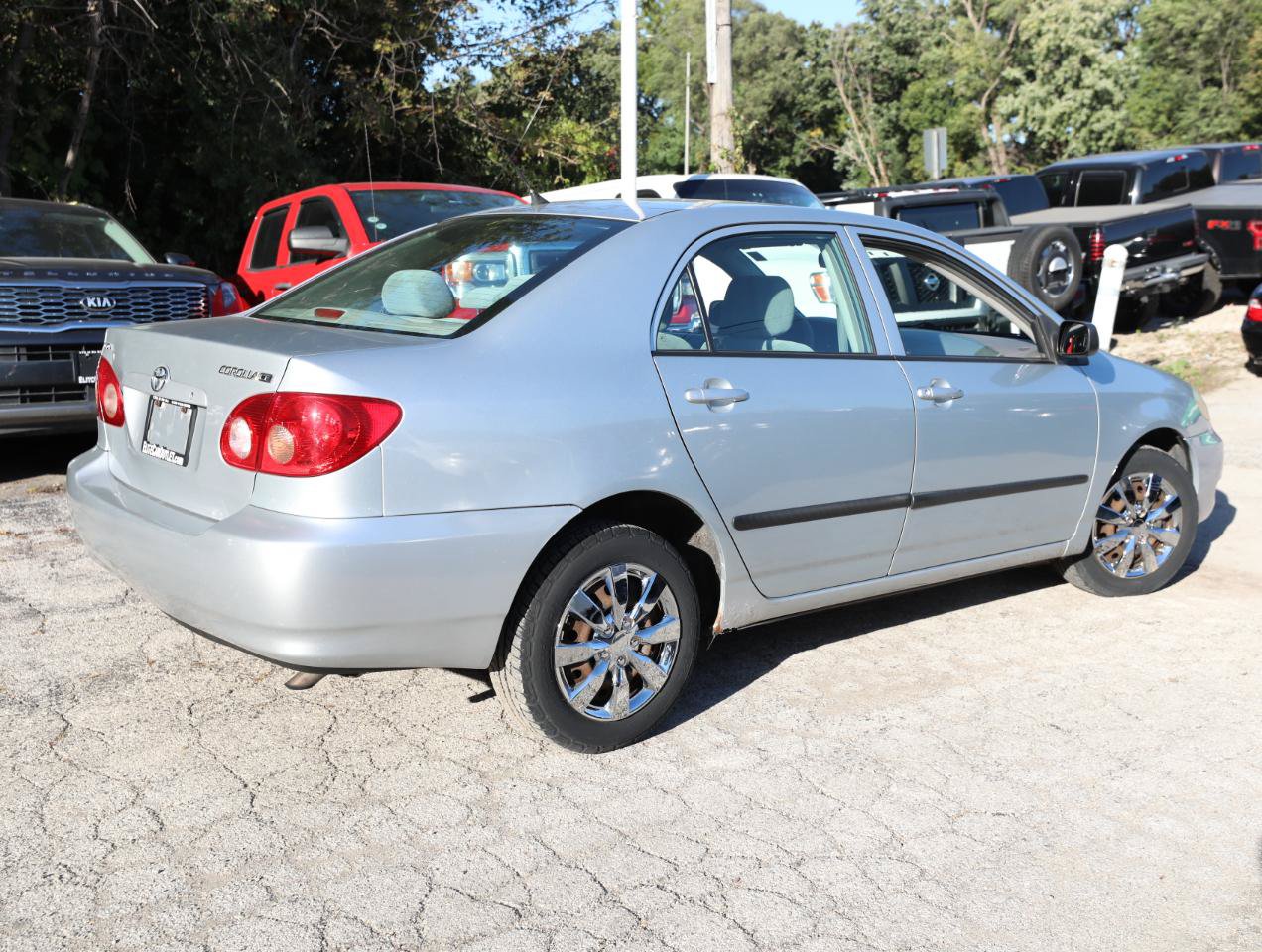 Used 2007 Toyota Corolla CE w/ Upgrade Pkg FWD image 6