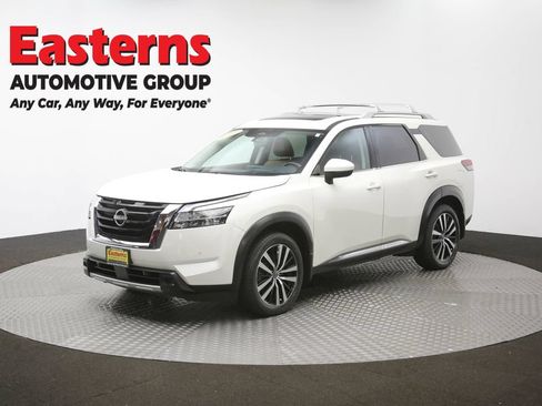 Used 2023 Nissan Pathfinder Platinum AWD/4WD image 60