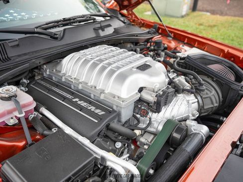 Used 2020 Dodge Challenger SRT Hellcat Redeye image 15