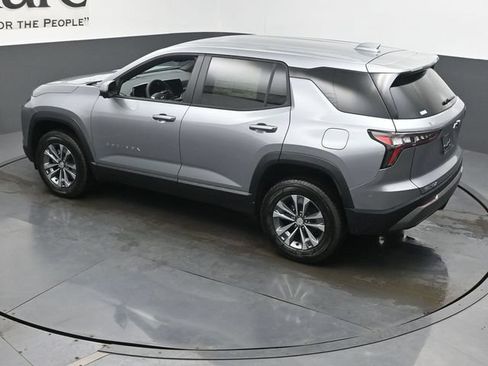 New 2026 Chevrolet Equinox LT w/ Safety and Technology Package FWD image 20