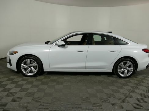Used 2025 Audi A5 2.0T Premium Plus w/ Premium Plus image 6