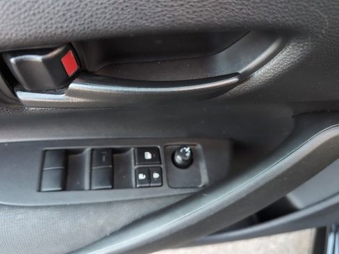 Used 2022 Toyota Corolla LE image 12