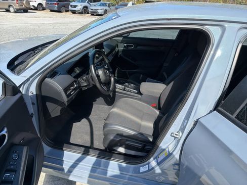 Used 2022 Honda Civic Sport image 16