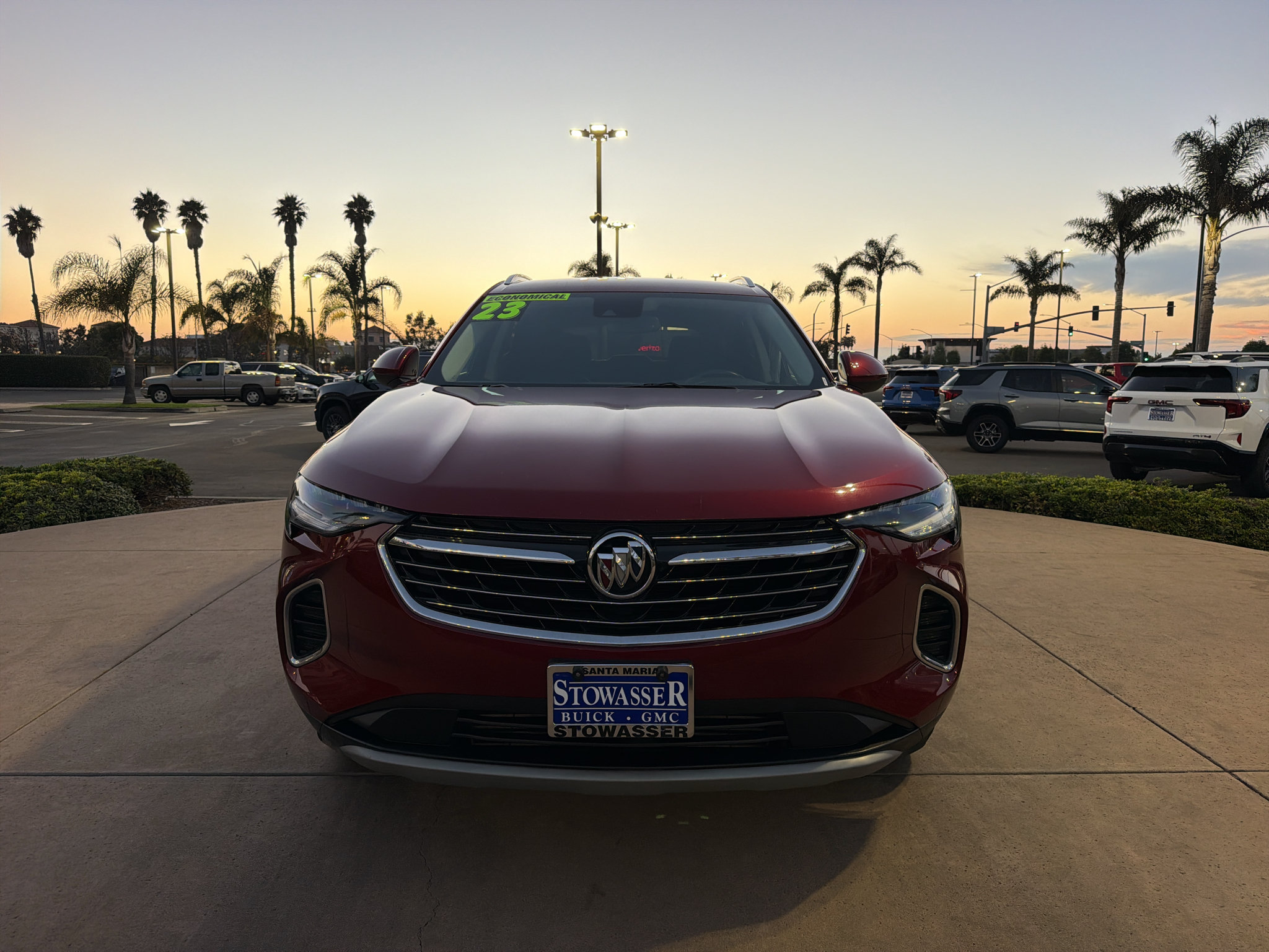 Used 2023 Buick Envision Essence FWD image 2