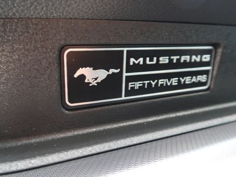 Used 2020 Ford Mustang GT Premium w/ Equipment Group 401A RWD image 42