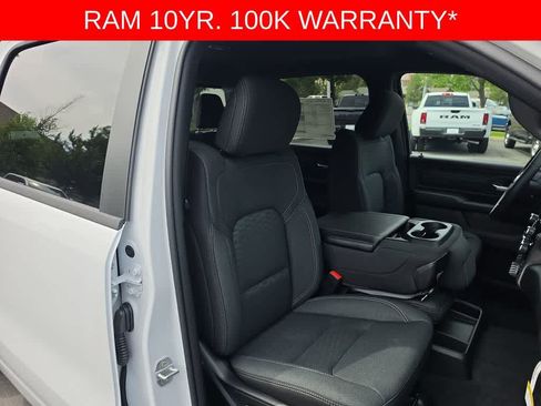 New 2026 RAM 1500 Express AWD/4WD image 23