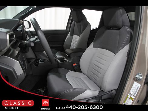 Certified 2026 Toyota Tacoma TRD Off-Road AWD/4WD image 5