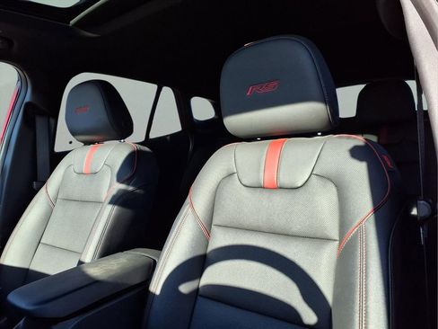 Used 2024 Chevrolet Trax RS w/ Sunroof Package image 25