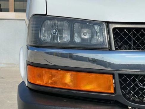 Used 2017 Chevrolet Express 3500 LT w/ LT Preferred Equipment Group image 82