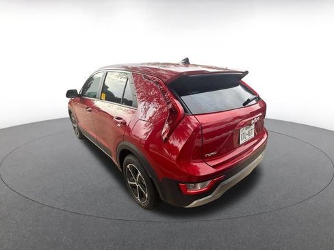 Used 2026 Kia Niro LX FWD image 4