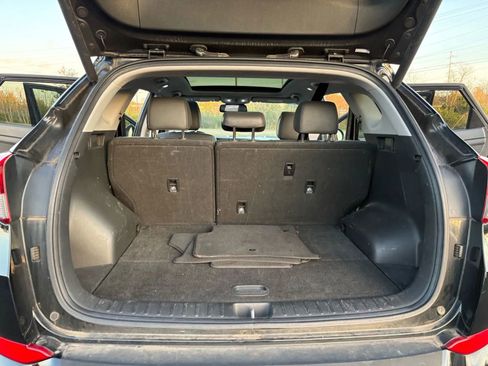 Used 2016 Hyundai Tucson Limited w/ Option Group 03 image 19