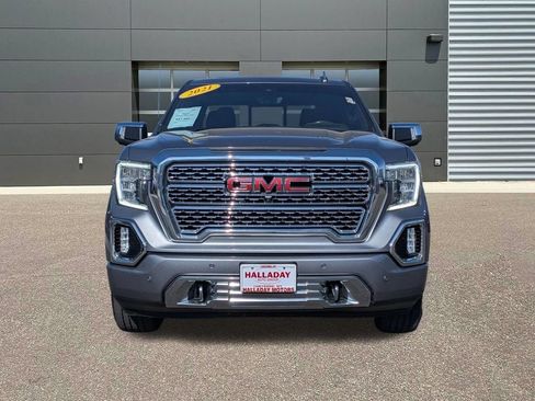Used 2021 GMC Sierra 1500 Denali w/ Denali Ultimate Package AWD/4WD image 2