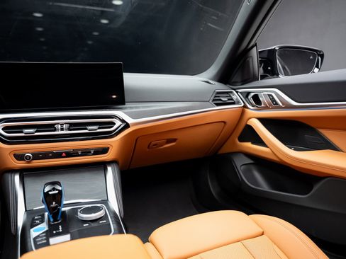 Used 2023 BMW i4 M50 w/ Premium Package image 40