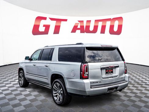 Used 2019 GMC Yukon XL Denali w/ Denali Ultimate Package image 5