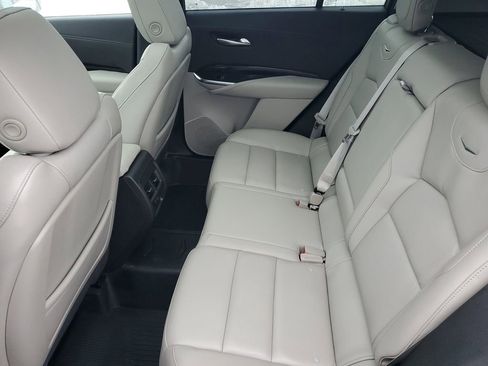 Used 2023 Cadillac XT4 Premium Luxury w/ LPO, Onyx Lite Package image 27