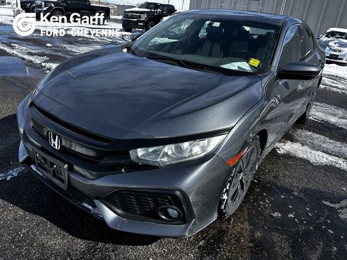 Used 2017 Honda Civic EX image 1