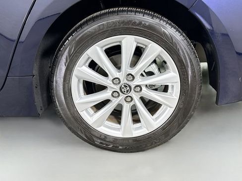 Certified 2024 Toyota Corolla LE w/ LE Convenience Package image 28