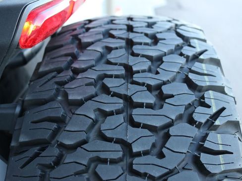 Used 2024 Ford Bronco Raptor w/ Interior Carbon Fiber Pack 6 image 29