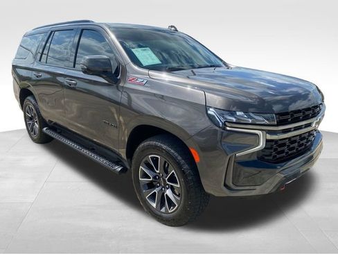 Used 2021 Chevrolet Tahoe Z71 w/ Z71 Signature Package AWD/4WD image 9