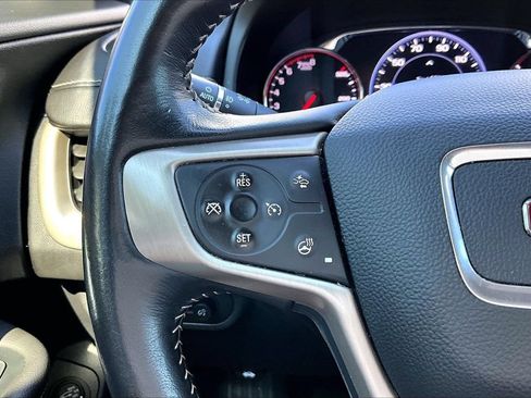 Used 2022 GMC Terrain Denali w/ Denali Premium Package AWD/4WD image 26