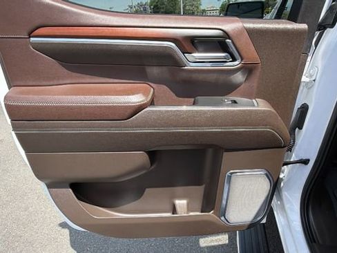 Used 2024 GMC Sierra 1500 Denali w/ Denali Reserve Package AWD/4WD image 37