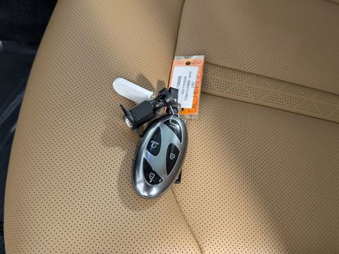 Certified 2025 Hyundai Sonata Limited image 30