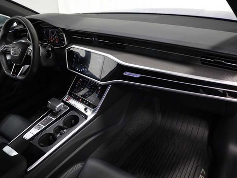 Used 2023 Audi RS 7 Sportback w/ RS 7 Executive Package image 6