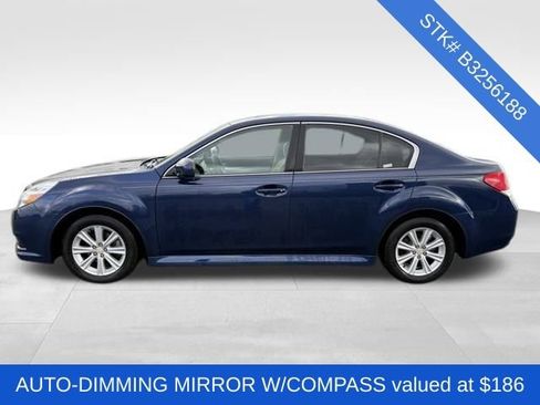 Used 2011 Subaru Legacy 2.5i Premium image 4